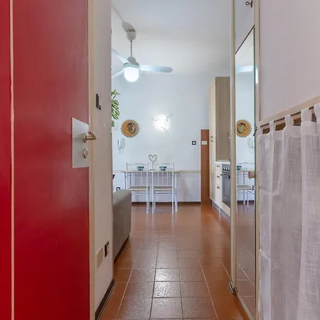 Lido Degli Estensi Pineta Διαμέρισμα *