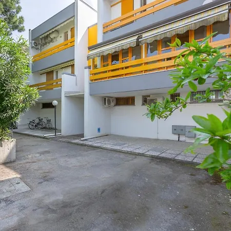 Lido Degli Estensi Pineta Διαμέρισμα Llido Degli Estensi